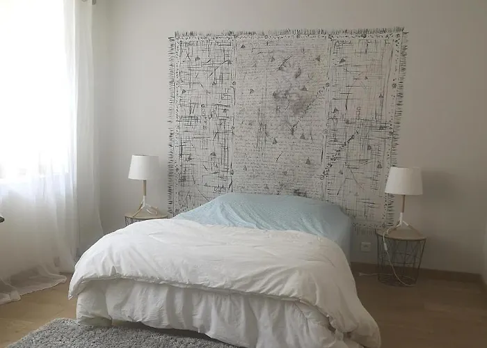 Logement Cosy Verdoyant Rdc Avec Piscine